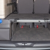 Tapis en velours pour l'espace de chargement arrière du VW T7 California Ocean / Coast - 100 708 654